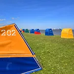 4 Personen Ebenerdiges, Barrierefreies In Erster Reihe Zum In Сasa de vacaciones *