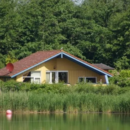 4 Personen Ebenerdiges, Barrierefreies In Erster Reihe Zum In Ferienhaus