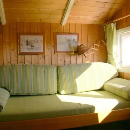 4 Personen Ebenerdiges, Barrierefreies In Erster Reihe Zum In Ferienhaus *